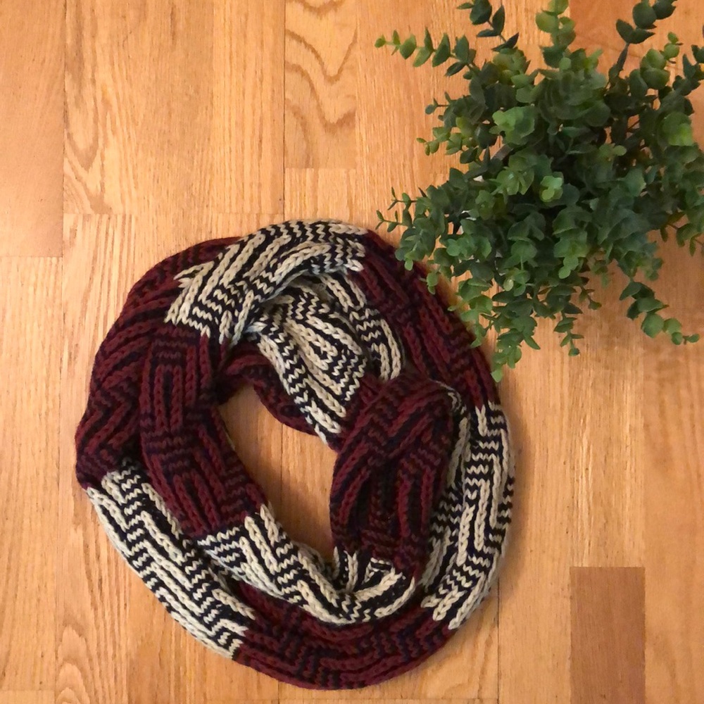 Zara Knitted Scarf